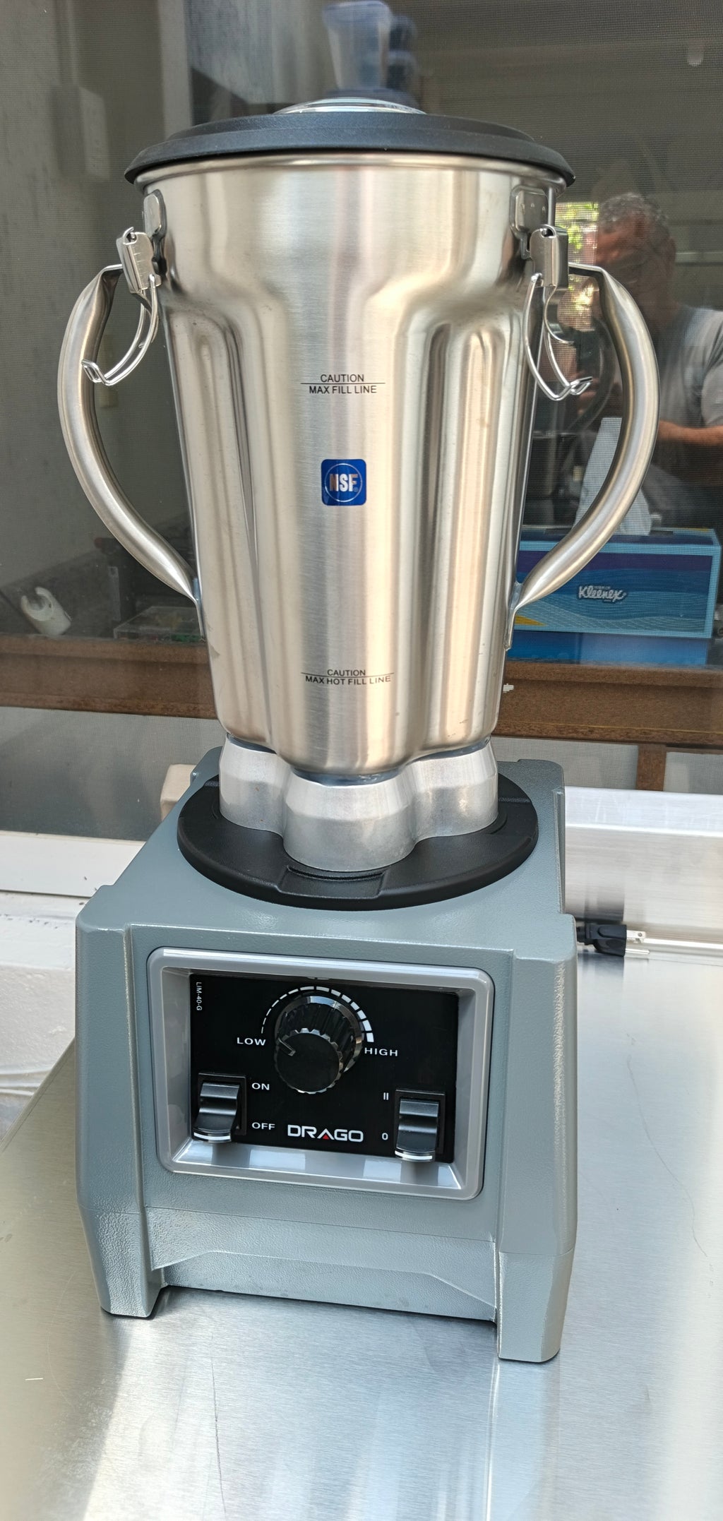 LICUADORA DRAGO 4 HP.
