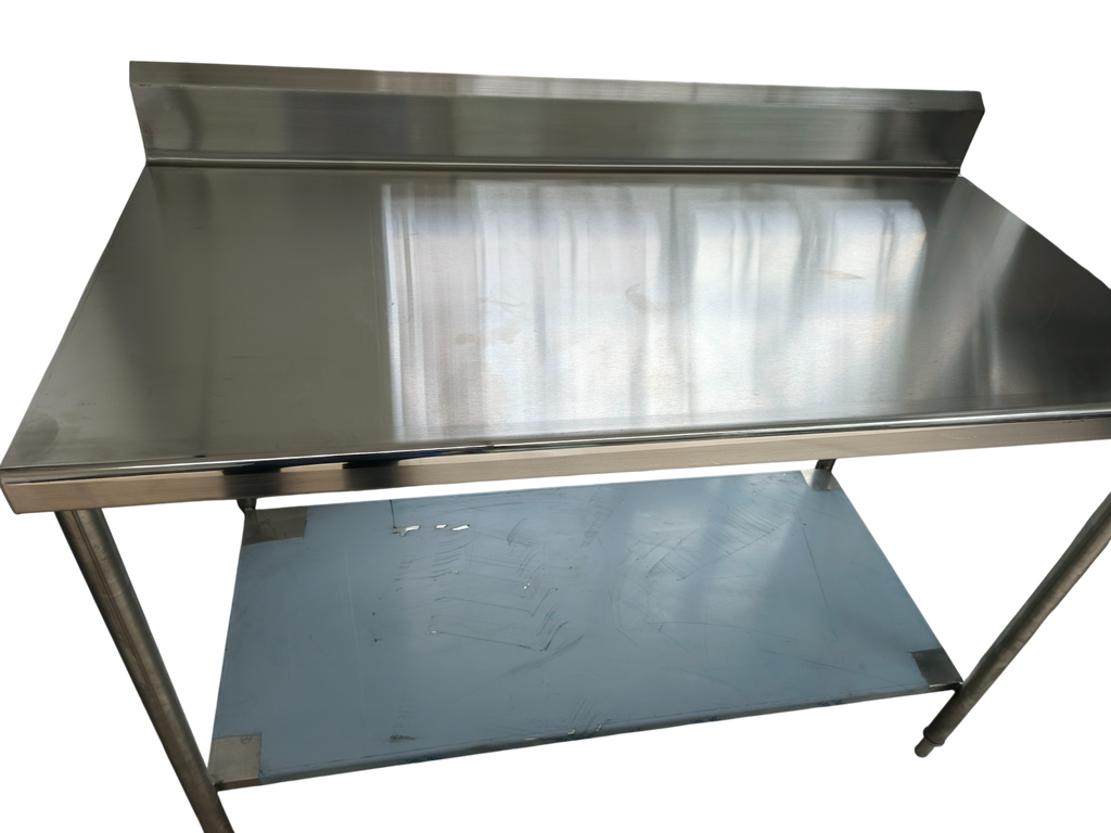Mesa de Trabajo Acero Inoxidable con Entrepaño 138x70x90 cm – BRASAcero