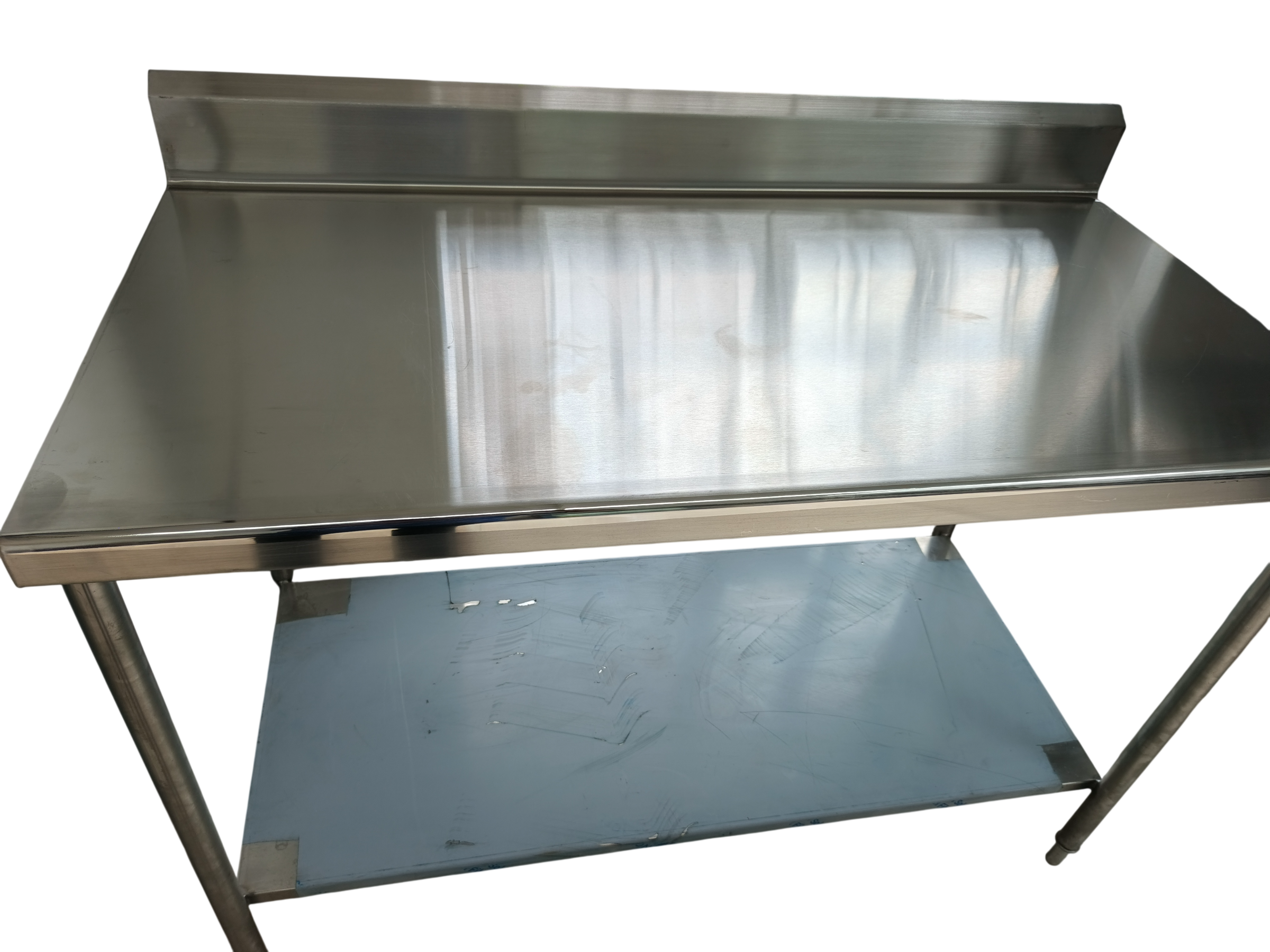 Mesa de Trabajo Acero Inoxidable con Entrepaño 138x70x90 cm – BRASAcero